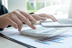 Marché public&nbsp;: un maximum à fixer pour chaque accord-cadre à marchés subséquents